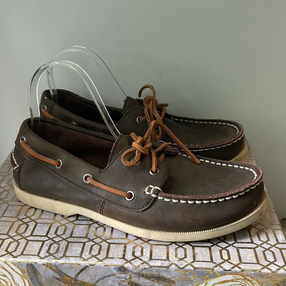 J. Crew Other - J. Crew Classic Leather Boat Shoes Loafers Men's size 8